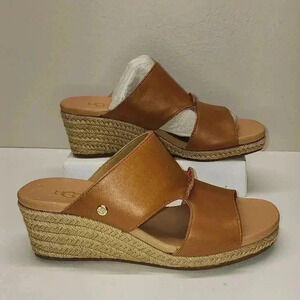 UGG espadrille Iirene sandal nwob